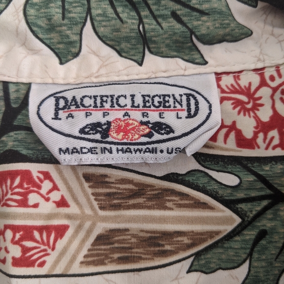 Authentic Hawaiian Button Down Shirt - Picture 4 of 4